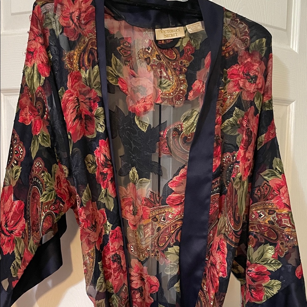 Victoria's Secret Navy Sheer Floral Paisley Kimono with Red Blooms